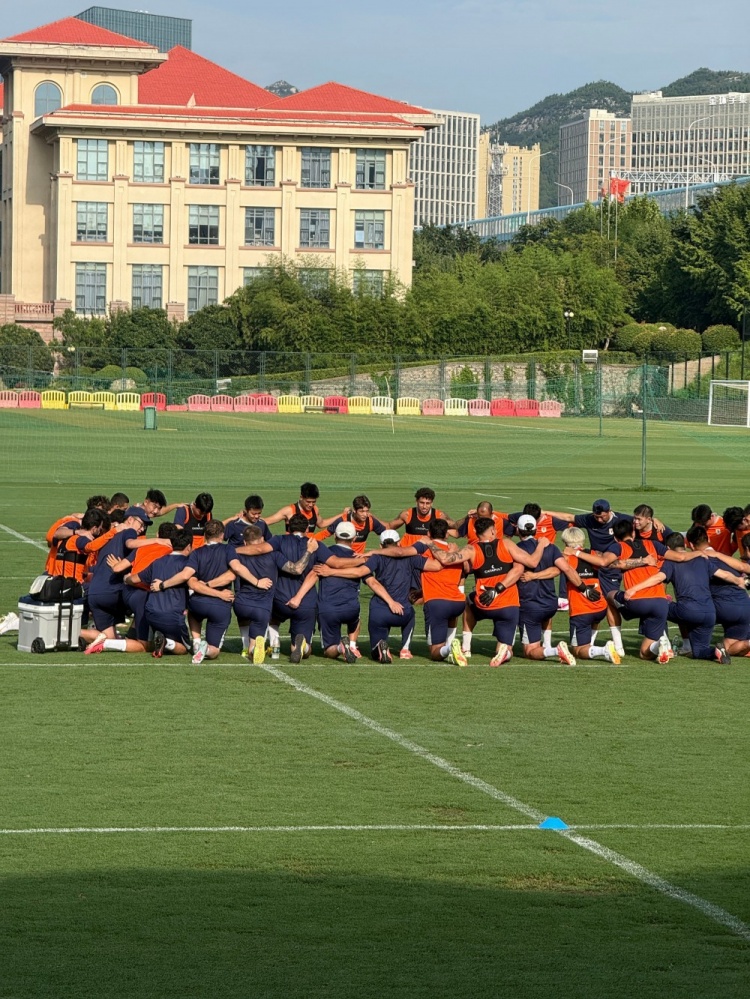 王大雷陈泽仕王彤缺席泰山赛前合练 李源一回归