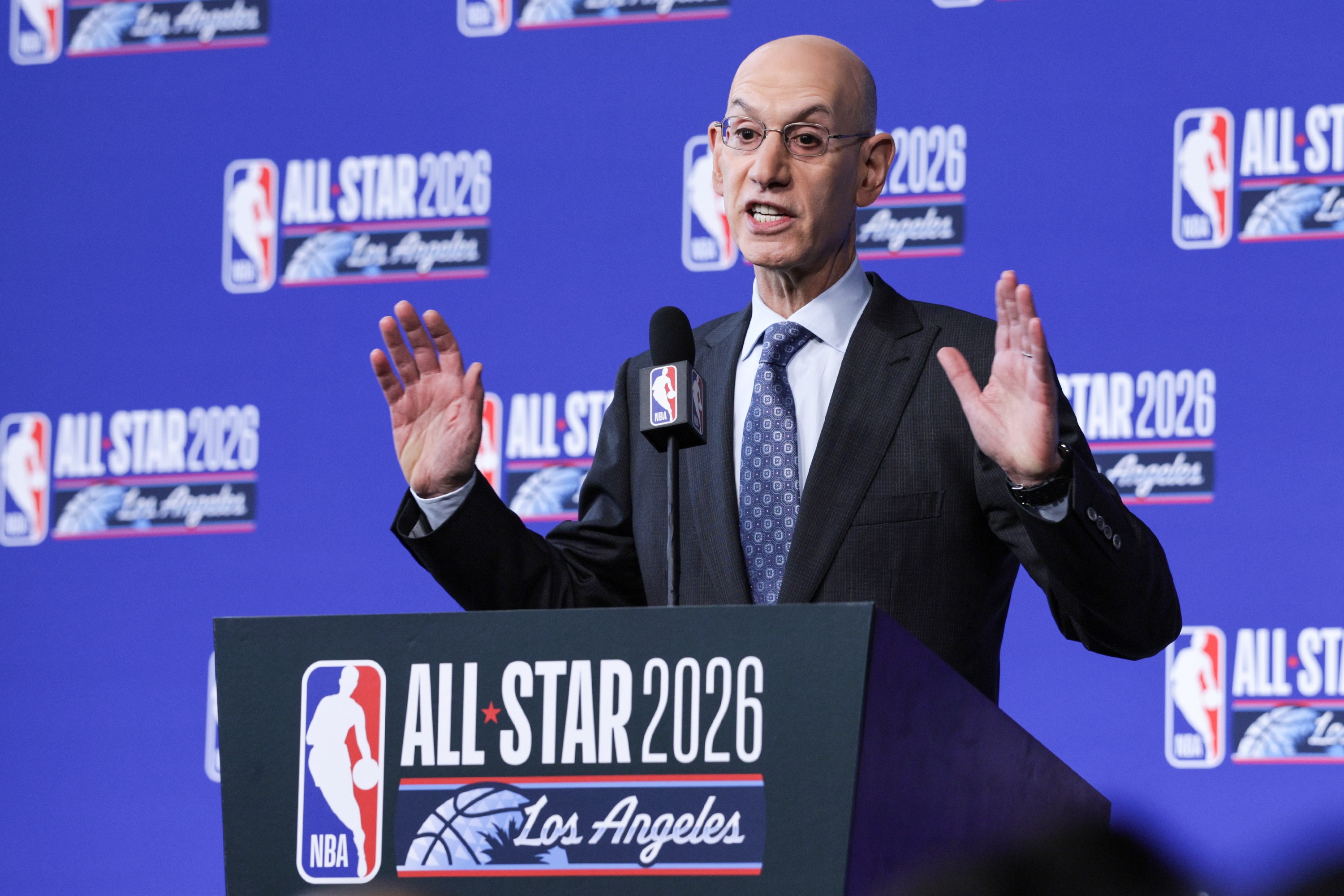 接连四队老板涉丑闻 萧华治下NBA资本圈乱象丛生