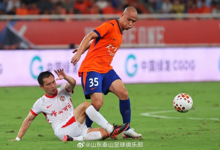 山东泰山3-1青岛海牛：齐鲁德比主场全取三分