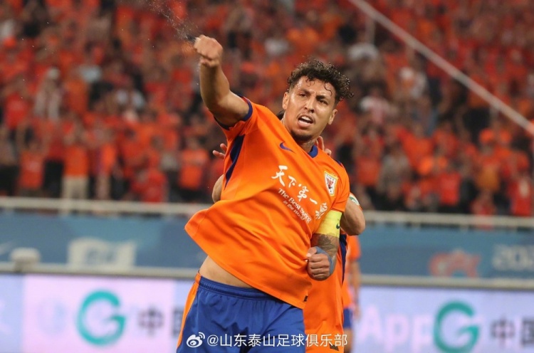 山东泰山3-1青岛海牛:齐鲁德比主场全取三分 山东泰山3-1青岛海牛:齐鲁德比主场全取三分