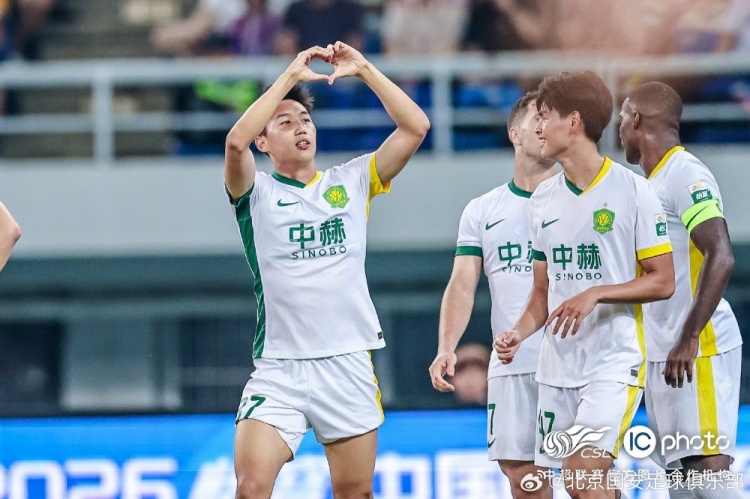 法比奥中超60球+梅开二度 国安客场4-2击败津门虎 法比奥中超60球+梅开二度 国安客场4-2击败津门虎