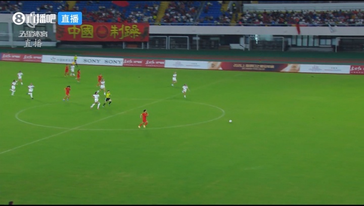 方珍珠过门将打空门 U17女足2-0领先皇马