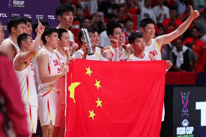 中国男篮夏训收官：佛山三战场均净负7分，后卫线持球核心依旧无解