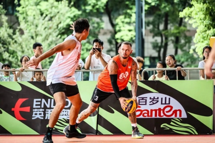 FIBA Open 3x3上海长宁站落幕 KOTC加时逆转 闵行动小鹿全胜夺冠