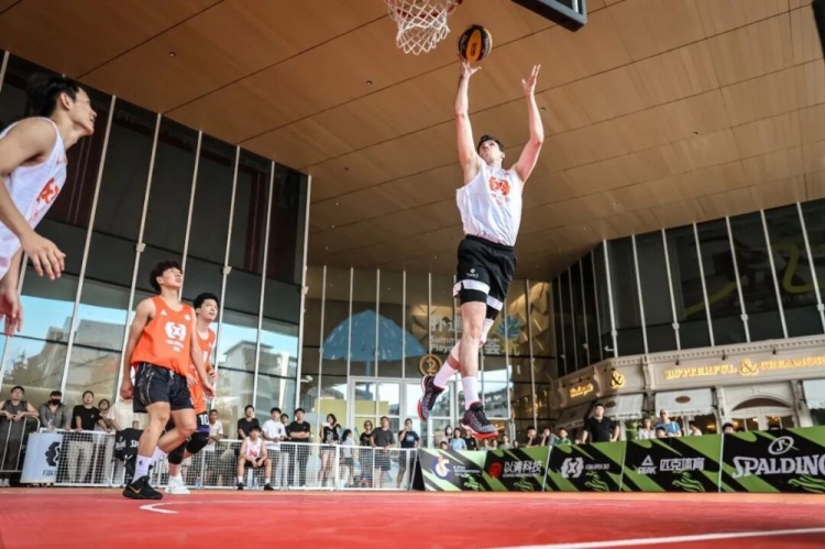FIBA Open 3x3上海长宁站落幕 KOTC加时逆转 闵行动小鹿全胜夺冠
