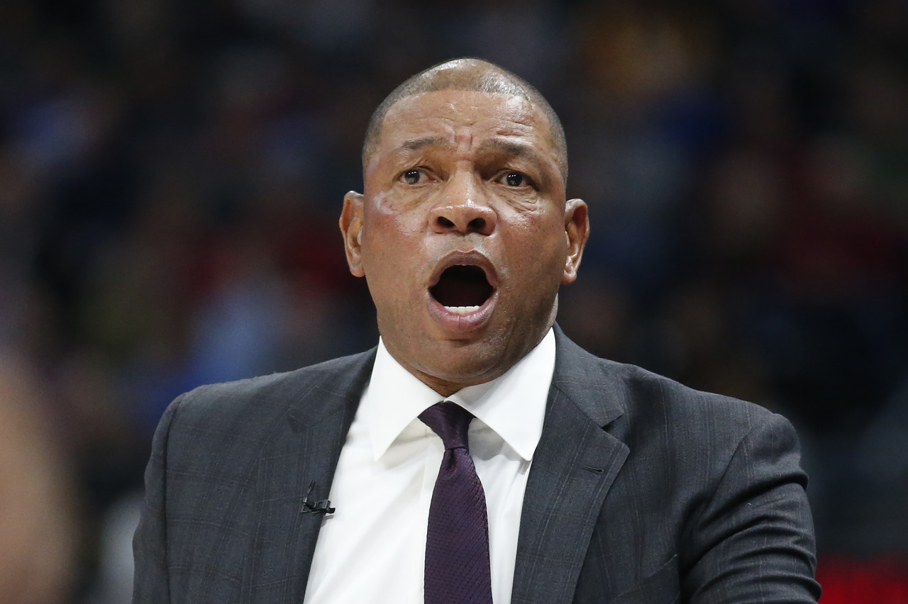 里弗斯进名人堂却被全网群嘲 3次3-1领先遭翻盘成NBA历史笑柄