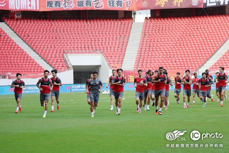 穆斯卡特：蒋光太李帅克劳德已恢复 战大连英博仍有硬仗