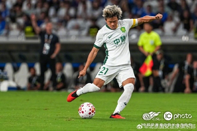 侯森多次扑救力保城门 国安客场3-0完胜申花