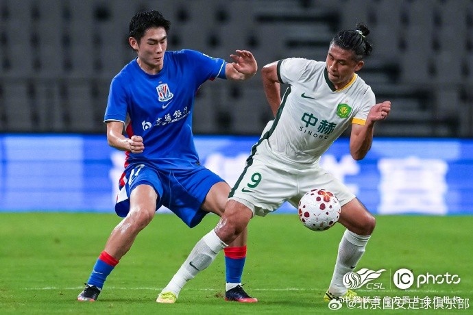 侯森多次扑救力保城门 国安客场3-0完胜申花
