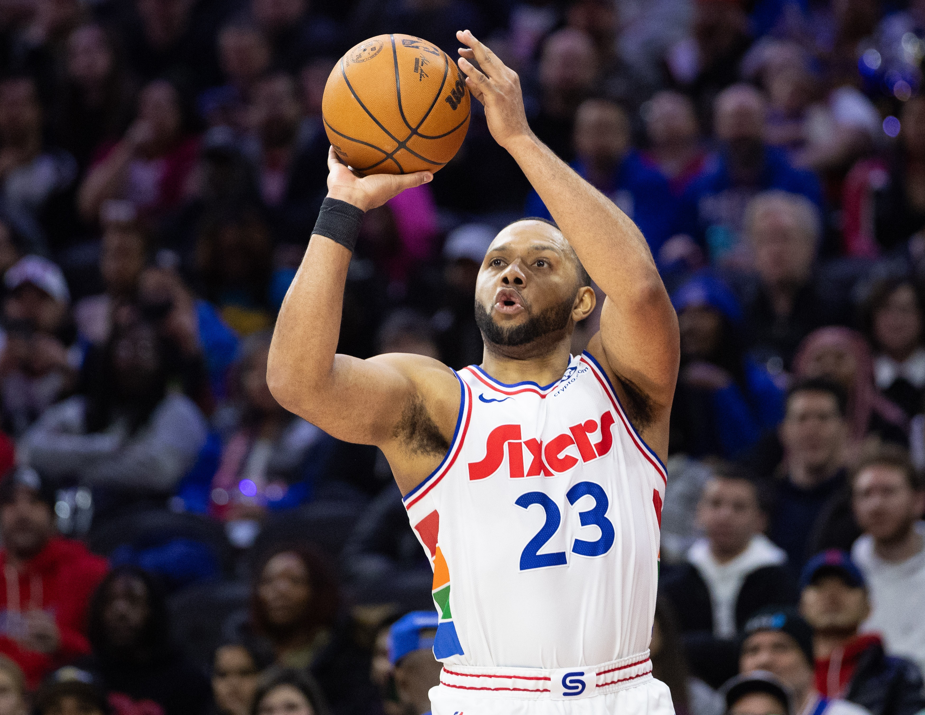 埃里克·戈登即将宣布退役 结束18年NBA生涯