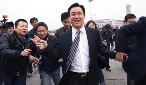 许家印一审获无期徒刑 广州恒大从2.58亿赢球奖金到解散