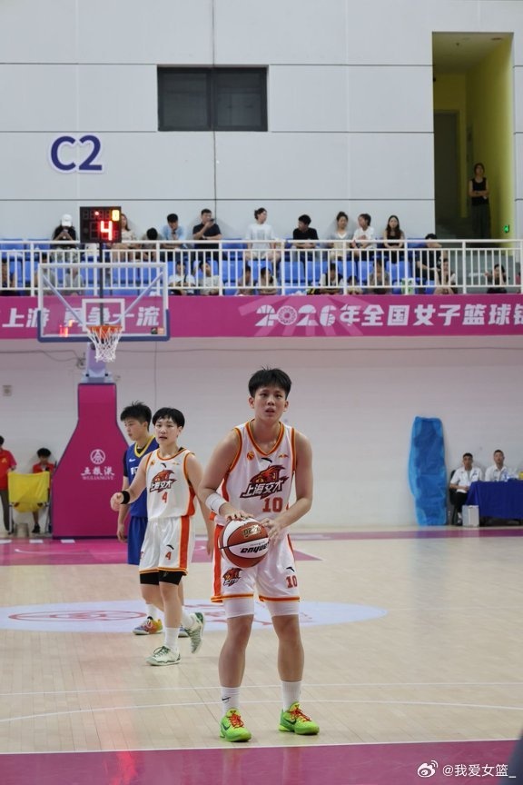 韩玥莎28分难救主 上交东莞均1分险胜