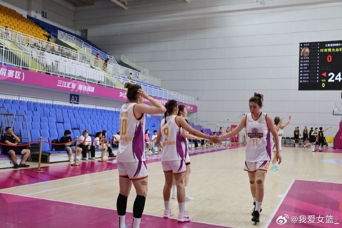 韩玥莎28分难救主 上交东莞均1分险胜