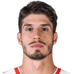 卢卡斯·皮亚松